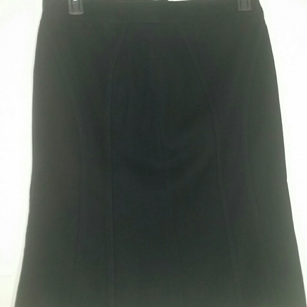 Pleated Midi Skirt Express stretch seamed pencil black size 9/10 EUC